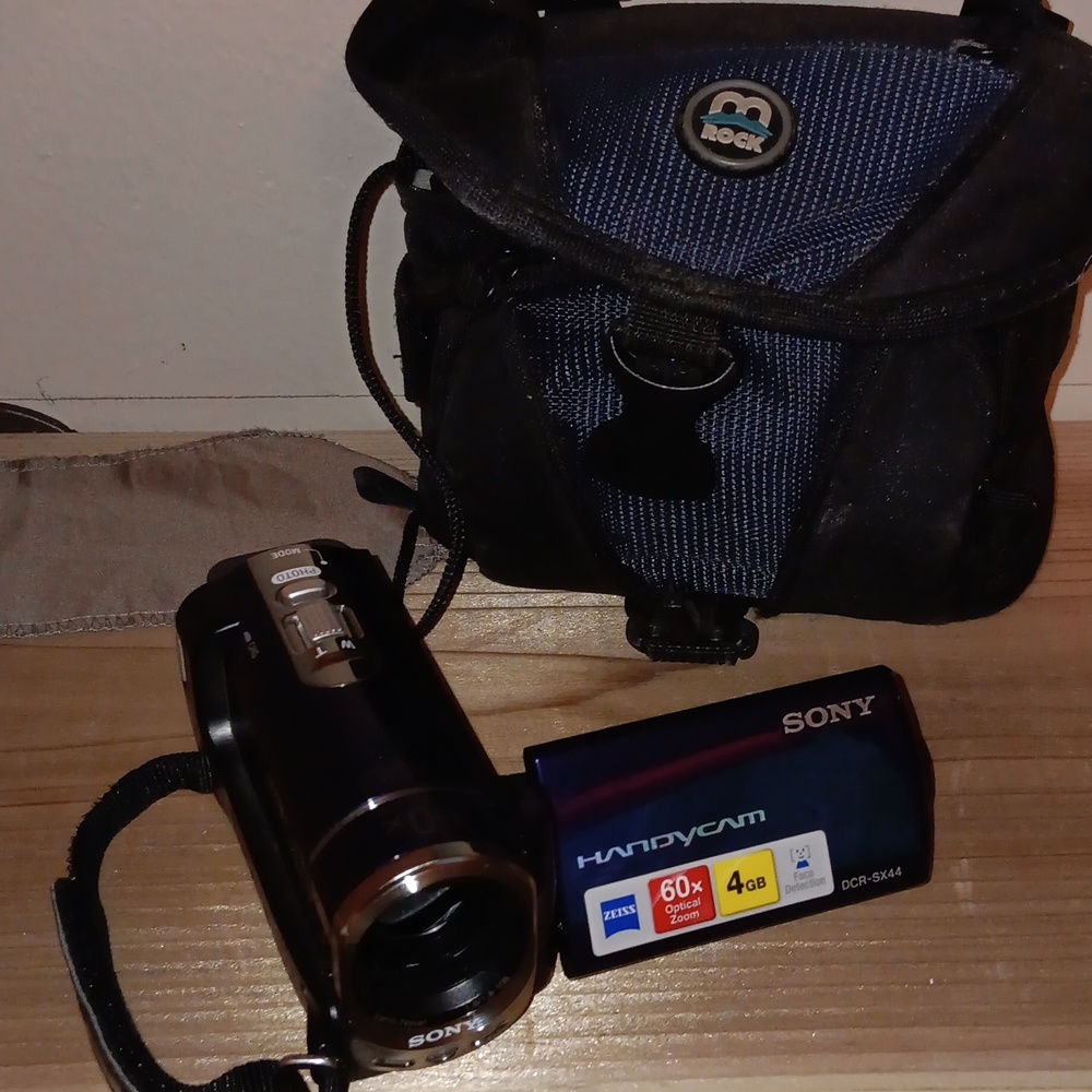 Video camera